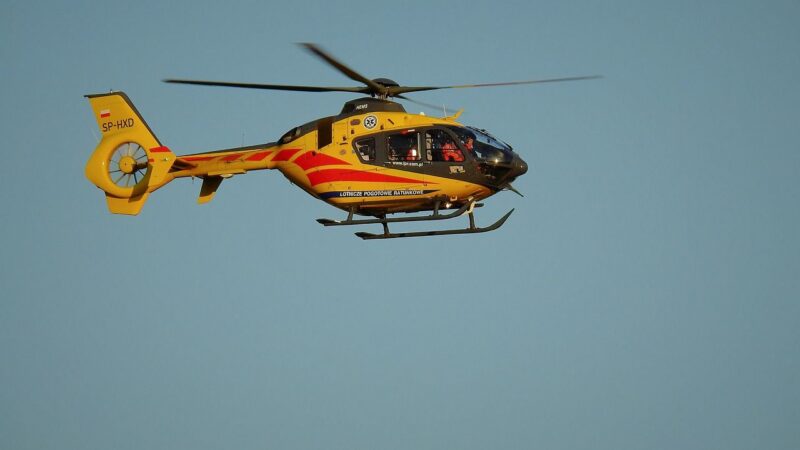 Převozy českých pacientů s&nbsp;covid-19 do zahraničí by měla proplácet Evropská komise