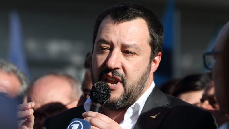 Evropská krajní pravice se znovu sešla. Salvini v&nbsp;Miláně hostil Le Penovou i&nbsp;Okamuru