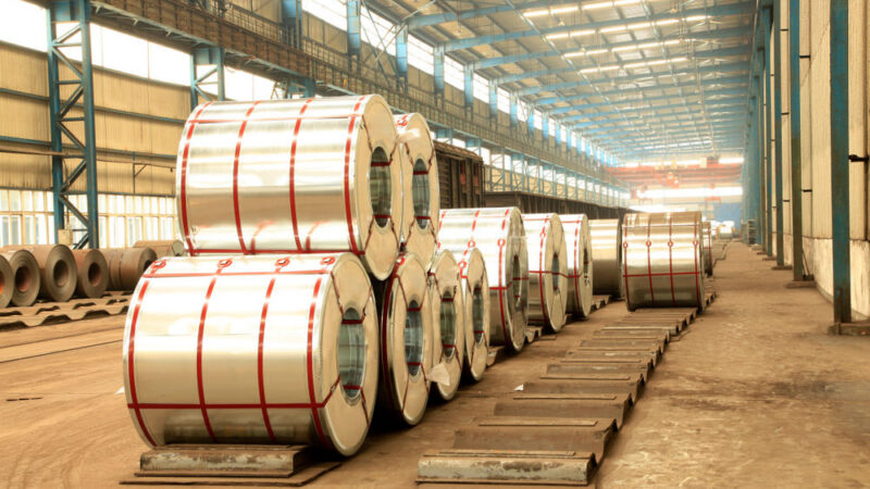 Americká cla českému průmyslu výrazně neuškodí. Obchodní válka by ale mohla