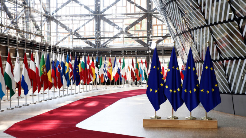 Čekání na brexitový průlom. V&nbsp;Bruselu začíná summit EU