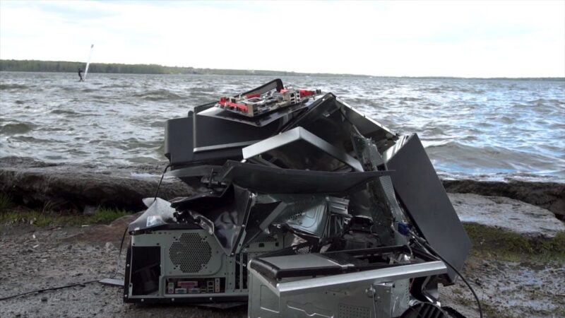 Stát si posvítí na nelegální dovozy výrobků