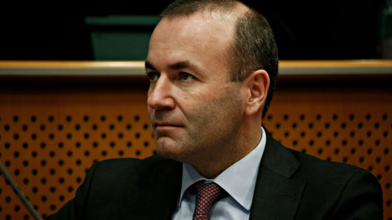 Junckera zřejmě vystřídá konzervativní politik z&nbsp;Bavorska. Hlavní slovo ale mají voliči