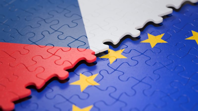 Český duben v&nbsp;EU: Reakce na Vrbětice, Babiš vs. audit a&nbsp;zpožděný plán obnovy