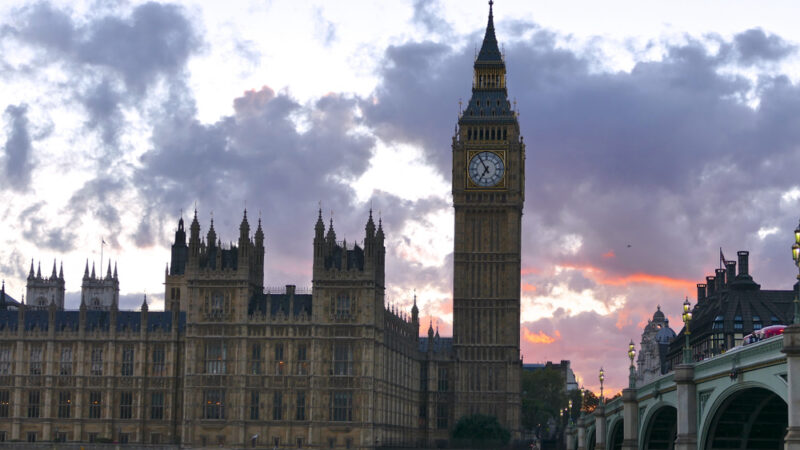 Vynucená přestávka parlamentu je nezákonná, rozhodl britský nejvyšší soud