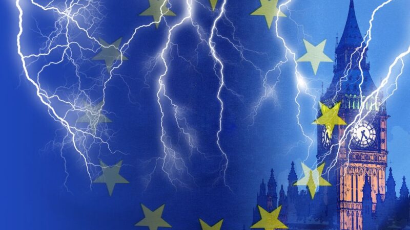 Britský parlament se neshodl nad podobou odchodu země z&nbsp;Unie