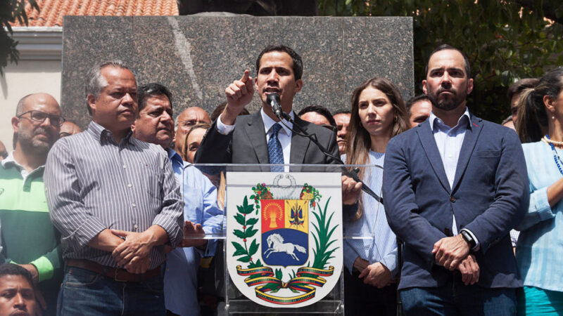 Další evropské země uznaly Guaidóa prezidentem. Maduro jim pohrozil