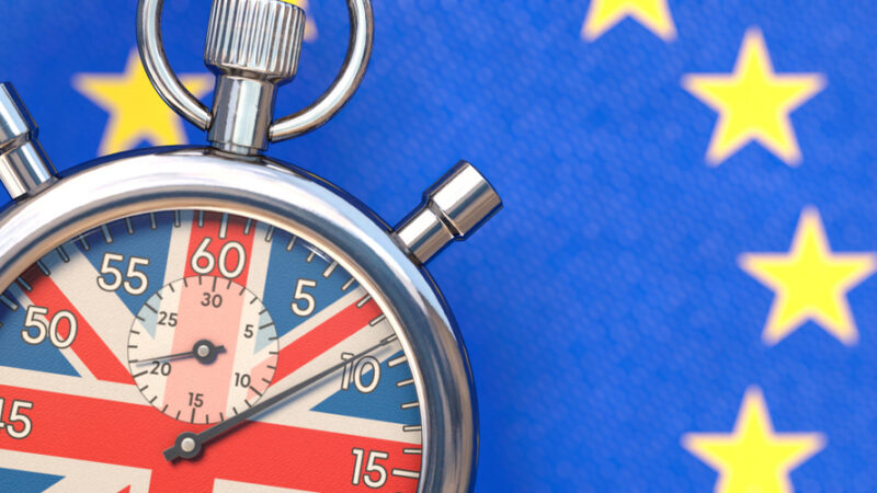 Brexitový zákon dostal zelenou od obou komor britského parlamentu