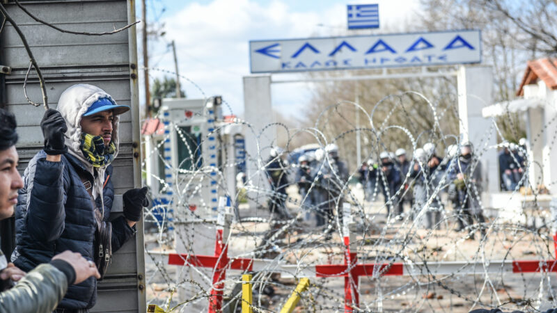 Řecko buduje uzavřené centrum pro ilegální migranty, ty bude vracet zpět do místa původu