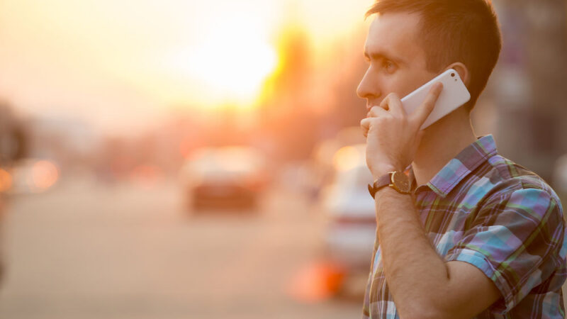 Na stole je opět levnější volání v&nbsp;EU, tentokrát z&nbsp;ČR do zahraničí