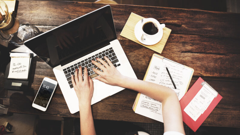 Zpravodajský portál EurActiv.cz hledá asistenta/ku vydavatele