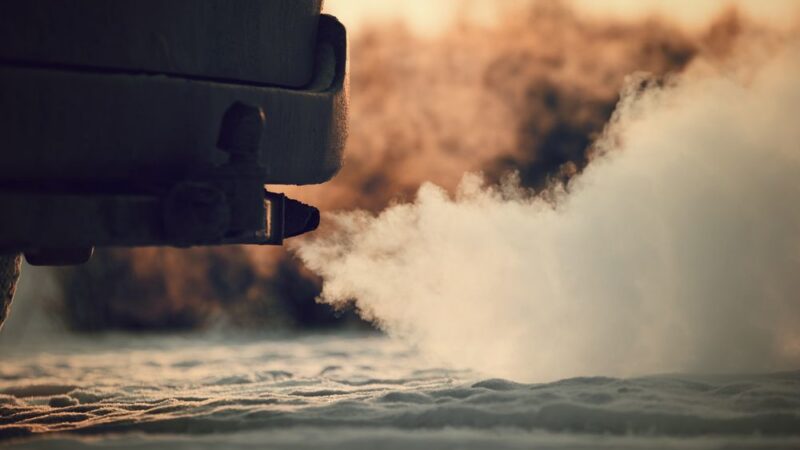 Země EU chtějí snížit emise CO2 u&nbsp;aut o&nbsp;35 procent