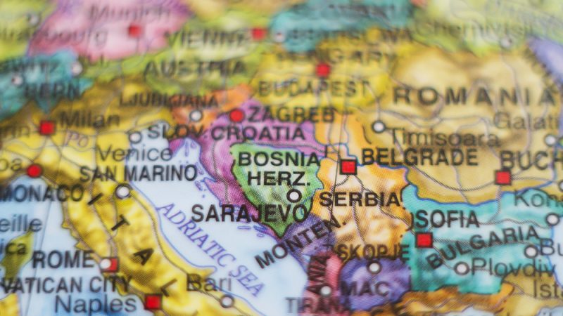 Unie plánuje posílit bezpečnost a&nbsp;obranu západobalkánských zemí