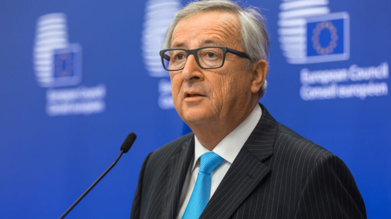 Do Prahy přijede Juncker. Tématem bude budoucnost společné obrany