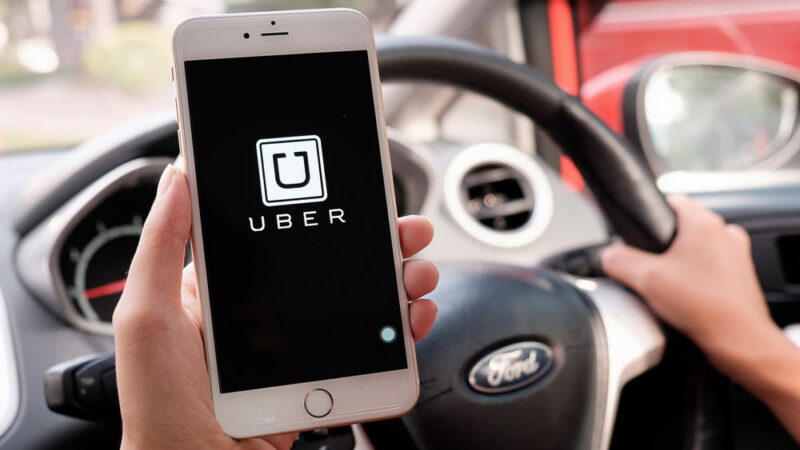 Státy mají právo Uber kdykoli zakázat, míní generální advokát soudu EU