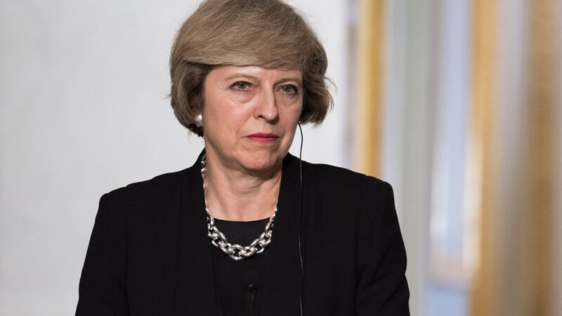 Pokud poslanci dohodu odmítnou, žádný brexit být nemusí, říká Mayová