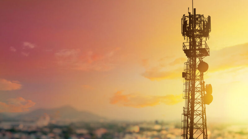 Reforma telekomunikací: státy chtějí nezávislost, europoslanci levnější volání