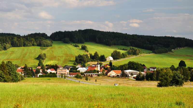 Jak pomoci českému venkovu