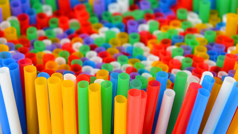 Problém mikroplastů v&nbsp;životním prostředí a&nbsp;hledání řešení v&nbsp;EU