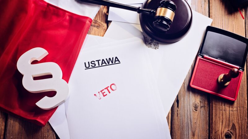 Situace v&nbsp;polské justici se nemění. Komise hrozí dalším soudem