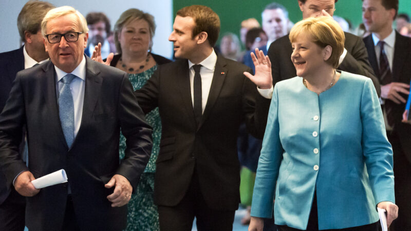 Lídři chtějí vybrat nové vedení EU už nyní, možný je však i&nbsp;mimořádný summit