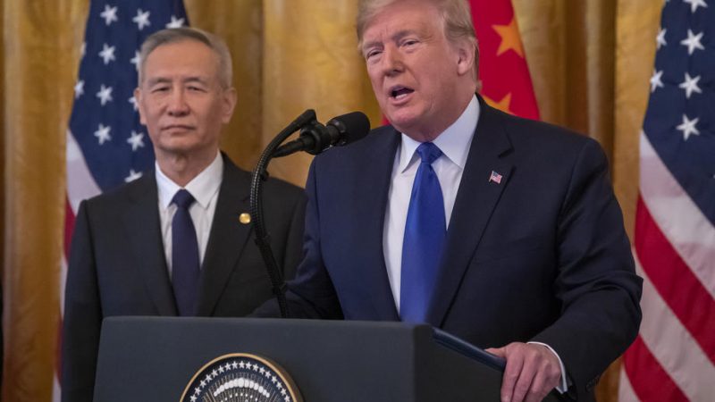 The Capitals: Čína kritizuje Spojené státy a&nbsp;s otevřenou náručí se obrací k&nbsp;Evropě