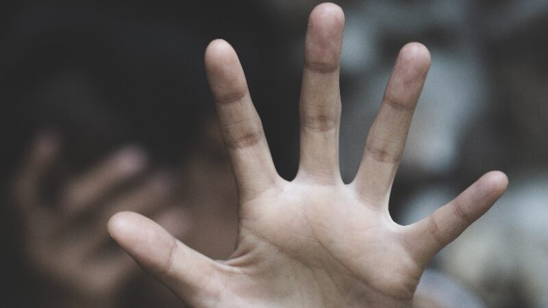 K trestnému činu znásilnění přistupujte důrazně a&nbsp;rázně, jak si zaslouží