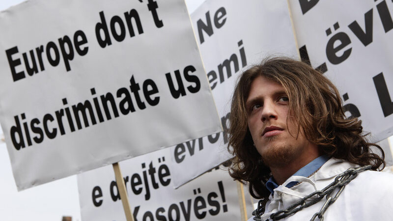 Kosovo by bezvízový styk s&nbsp;EU zvládlo, v&nbsp;cestě stojí Francie a&nbsp;další skeptici