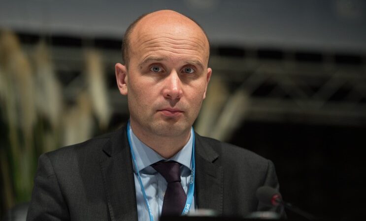 Polsko sní o&nbsp;jádru. Plán, jak pokrýt poptávku po energiích, ale nemá, říká exministr životního prostředí