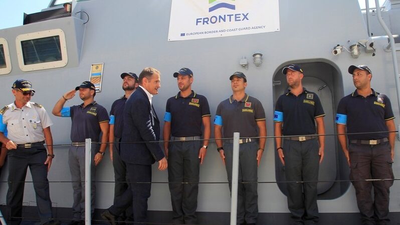 Frontex nezvládá svou roli, rozpočet pohraniční stráže EU má přitom výrazně nabobtnat