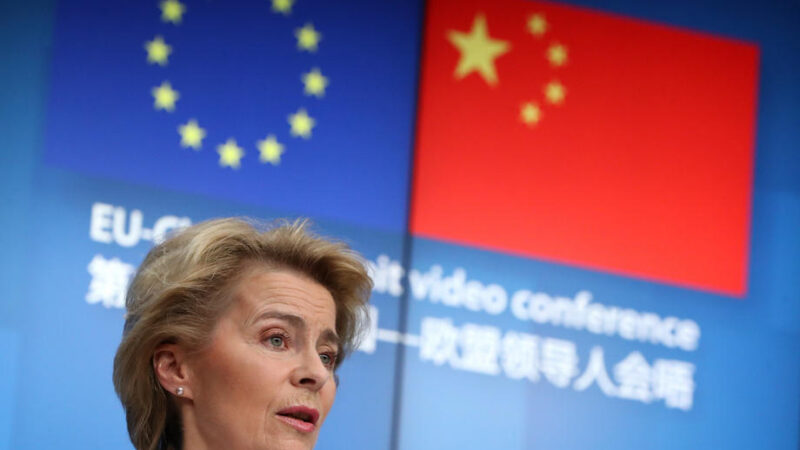 Německo dokázalo vyjednat investiční dohodu s&nbsp;Čínou. Otázka lidských práv ale zůstává na stole