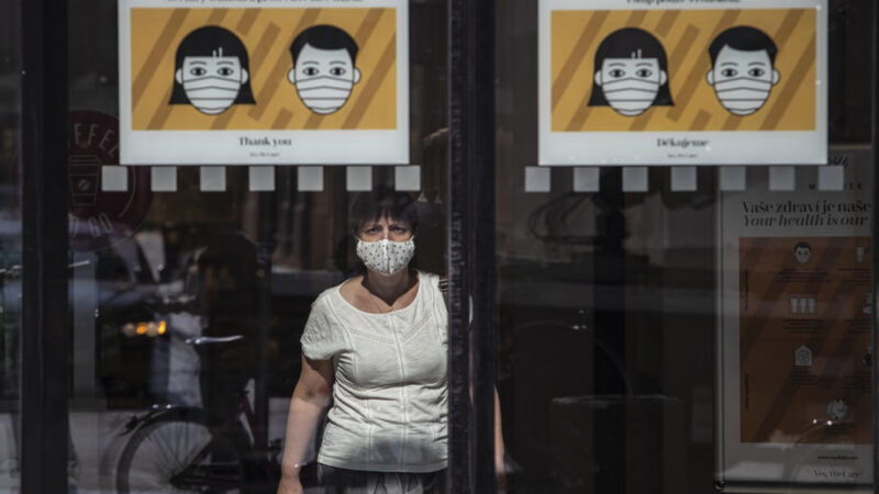 Vývoj koronavirové epidemie v&nbsp;Česku je znepokojivý, varuje agentura ECDC