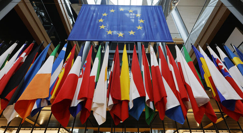 V institucích EU chybí „český pohled na věc“, Bruselu dominují úředníci z&nbsp;jižní Evropy