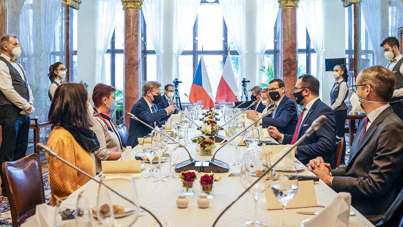 Peníze na účtu = stažení žaloby. Česko-polská dohoda o&nbsp;Turówu se naplňuje