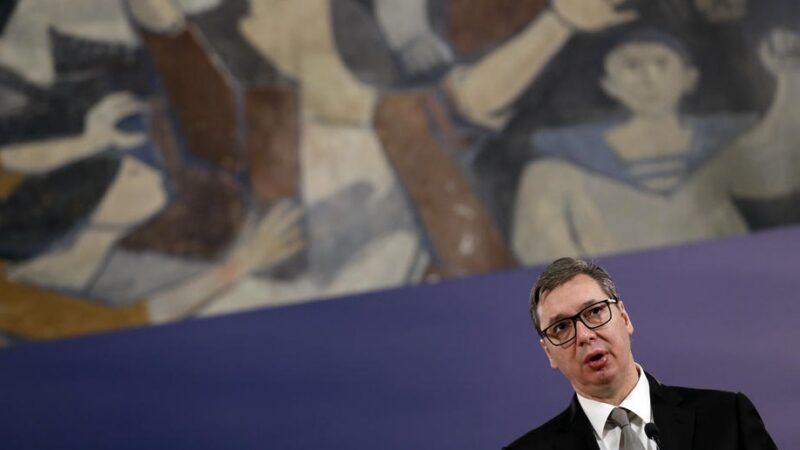 Buď jsi s&nbsp;námi, nebo proti nám. Srbsko hazarduje se svou budoucností v&nbsp;EU