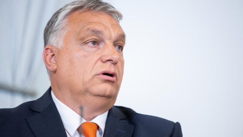 Budapešť couvá. Pozmění sporné zákony, když dostane peníze z&nbsp;EU