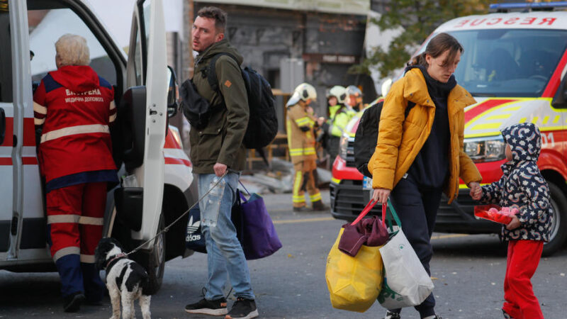 Ukrajinští uprchlíci mohou být pod evropskou ochranou až do března 2024
